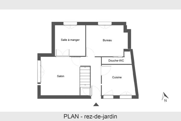 Maison
         7 pièces
        - 160 m² Bien prestige 799 000 € *