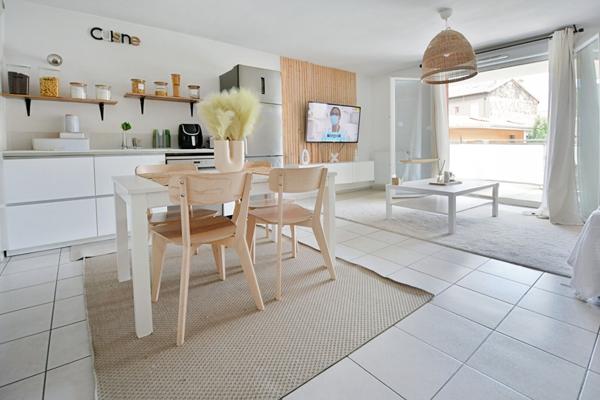 Appartement Venissieux 3 pièce(s) 64 m2