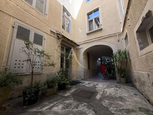 Appartement Pau 3 pièce(s) et caves