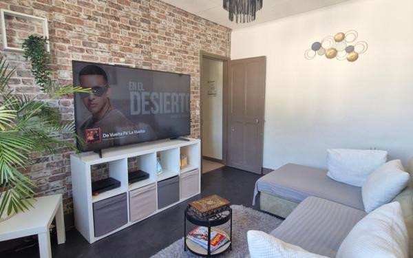 Maison à vendre    5 pièces •  Le Coudray-Montceaux