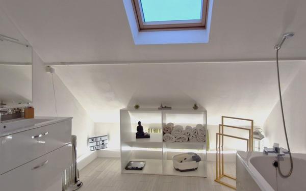 Maison à vendre    5 pièces •  Le Coudray-Montceaux