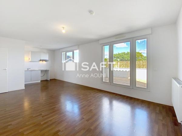 T3 avec ascenseur, 2 terrasses et 2 parkings