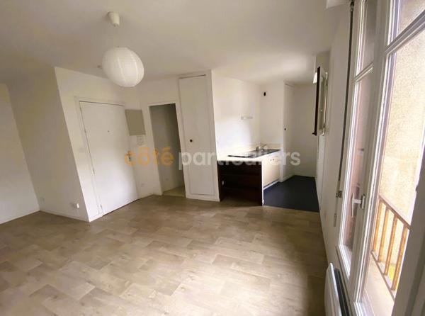 Vente
                Appartement26,68 m² - 1 Pièce -
                    POITIERS (86000)