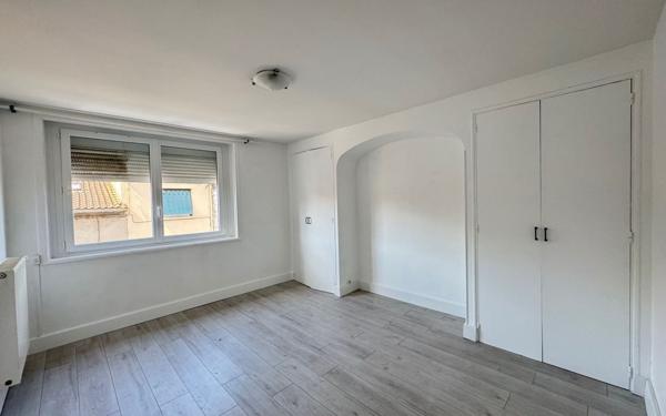 Appartement à louer    2 pièces • 73 m2 Mazamet