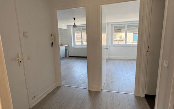 Appartement à louer    2 pièces • 73 m2 Mazamet