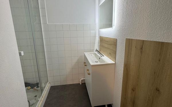 Appartement à louer    2 pièces • 73 m2 Mazamet