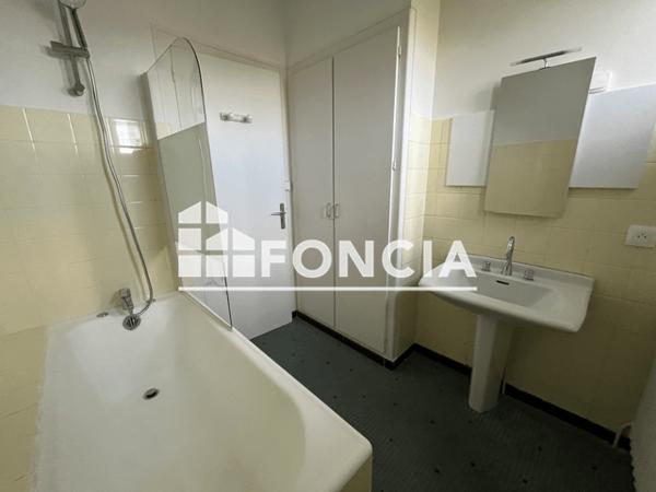 Location Maison 5 pièces 112.49 m² - 15 RUE ERNEST RENAN Niort 79000