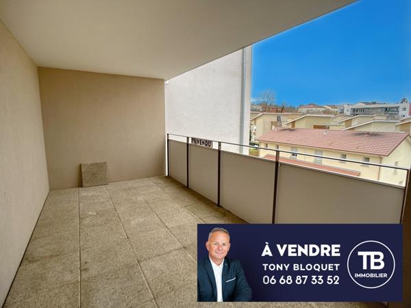 Bourgoin-Jallieu (38300) BOURGOIN-JALLIEU - T2 AVEC TERRASSE ET GARAGE FERME