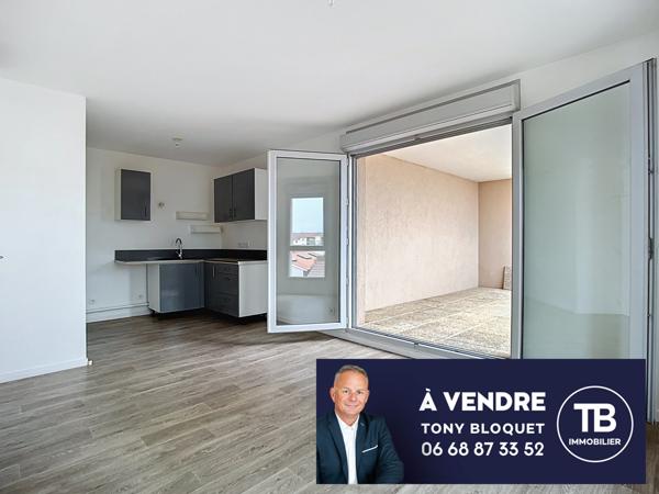 Bourgoin-Jallieu (38300) BOURGOIN-JALLIEU - T2 AVEC TERRASSE ET GARAGE FERME