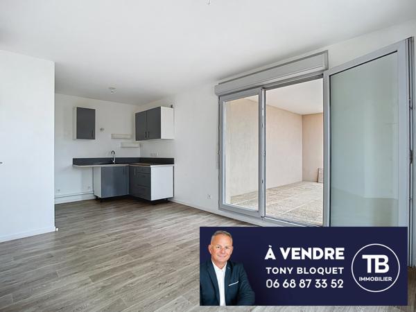 Bourgoin-Jallieu (38300) BOURGOIN-JALLIEU - T2 AVEC TERRASSE ET GARAGE FERME