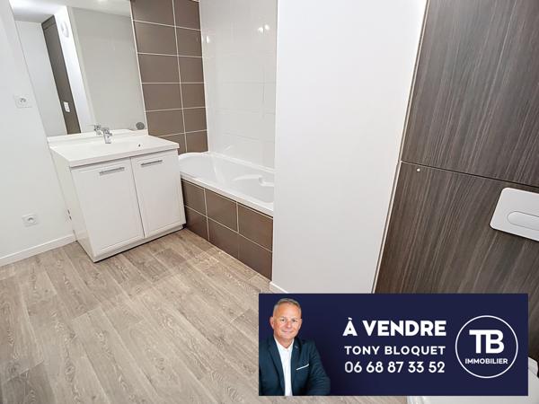 Bourgoin-Jallieu (38300) BOURGOIN-JALLIEU - T2 AVEC TERRASSE ET GARAGE FERME