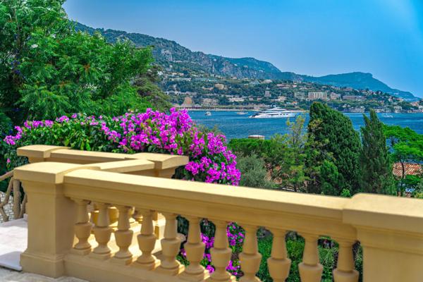 Maison à vendre  6 pièces - 643 m2 VILLEFRANCHE SUR MER - 06