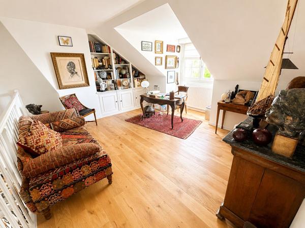 Maison Vernouillet 7 pièce(s) 160 m2 579 000 € **  - Référence  1783