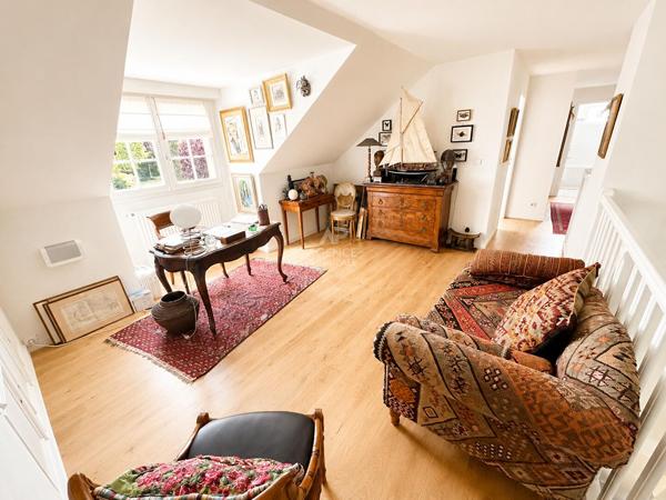 Maison Vernouillet 7 pièce(s) 160 m2 579 000 € **  - Référence  1783
