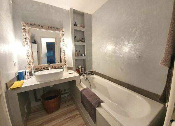 Appartement à vendre    3 pièces • 72 m2 Lunel