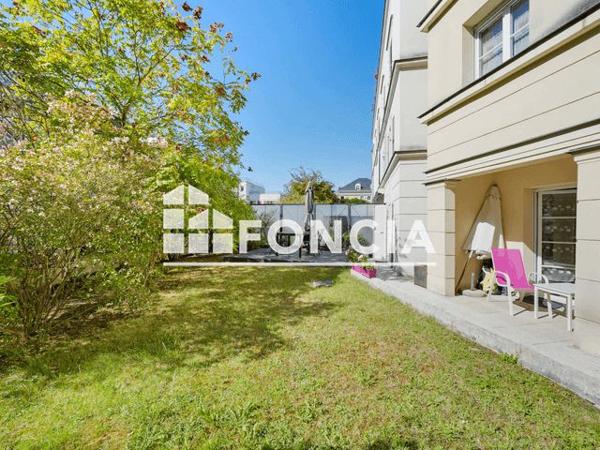 À vendre Appartement 4 pièces 83.57 m² - Le Plessis-robinson 92350