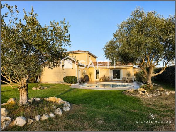 Maison T4 familiale avec piscine et beaux volumes