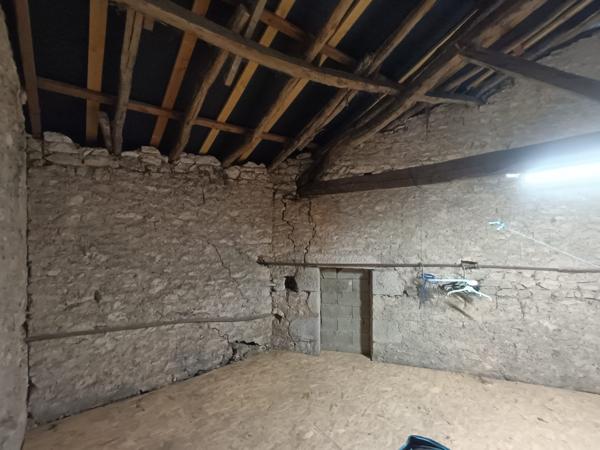 Maison à vendre, 4 pièces - Chauvigny 86300