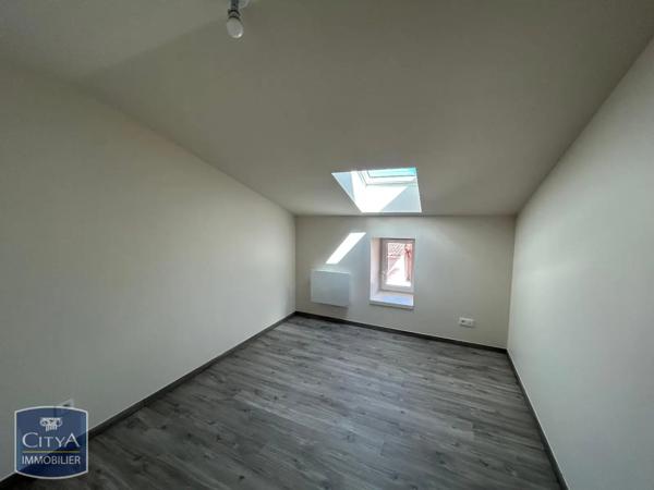 Maison à louer 4 pièces 155.51m²