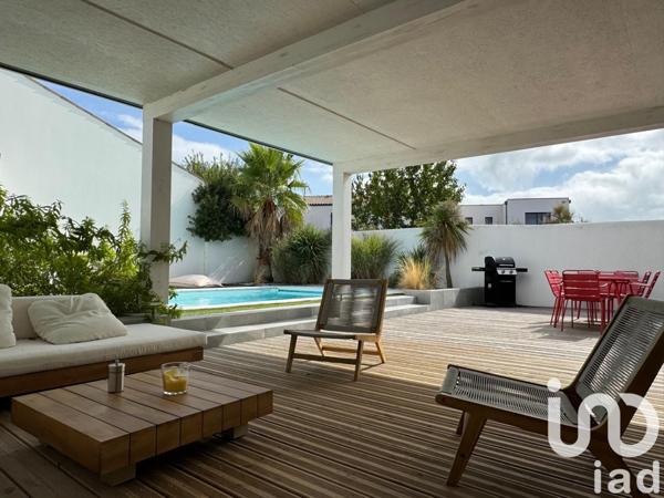 Maison à vendre 5 pièces 208 m² Angoulins