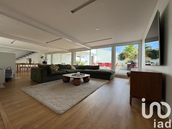 Maison à vendre 5 pièces 208 m² Angoulins