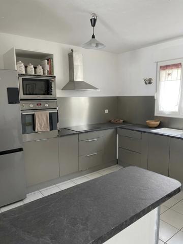 Maison à vendre 4 pièces SAINTES (17)
