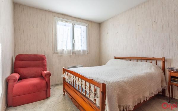 Maison à vendre    5 pièces • 87,98 m2 Sainte-Geneviève-des-Bois