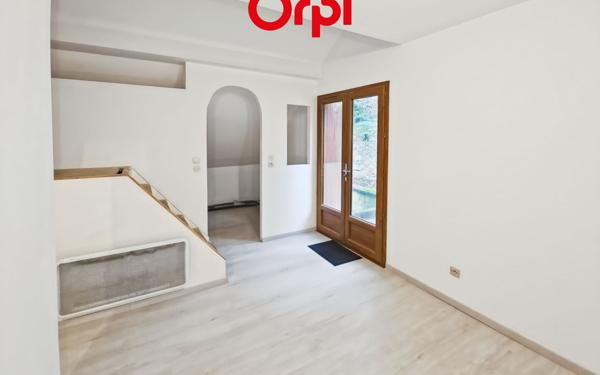 Maison à vendre    5 pièces •  Nogent-le-Rotrou