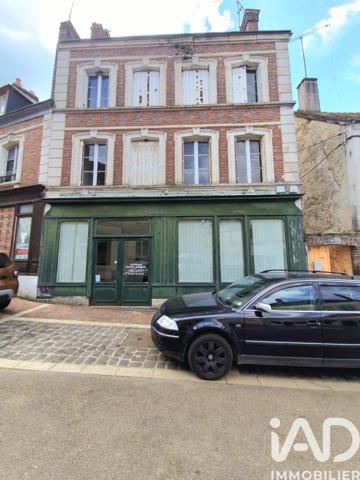Immeuble à vendre 110 m² Saint-Fargeau