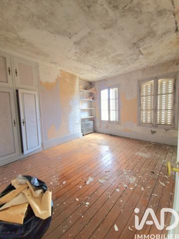 Immeuble à vendre 110 m² Saint-Fargeau