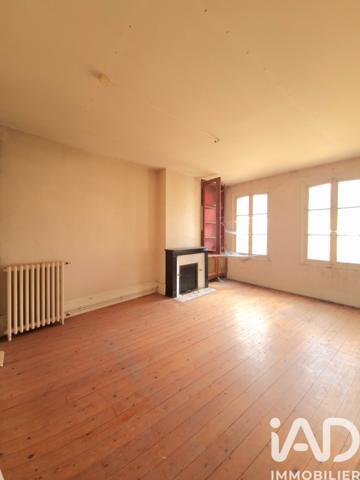 Immeuble à vendre 110 m² Saint-Fargeau