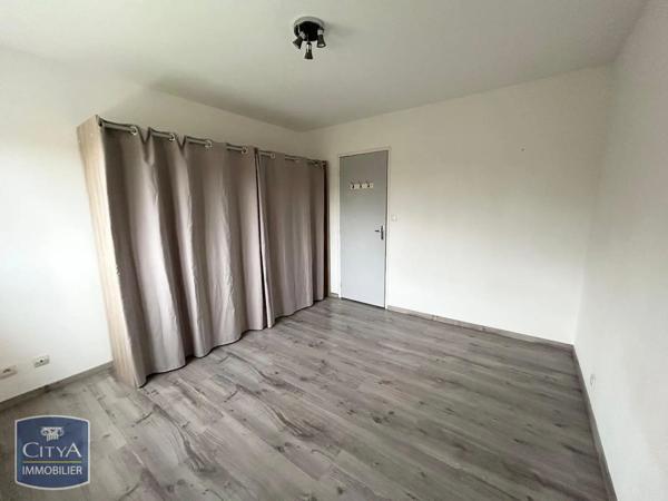 Appartement à louer 4 pièces 83.1m²