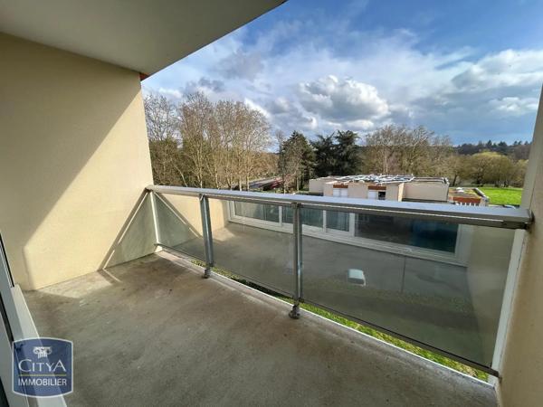 Appartement à louer 4 pièces 83.1m²