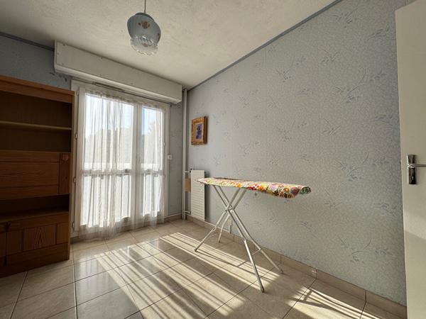 Résidence Château saint Cyr 13010 appartement type 3/4  de 76m² 