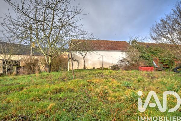 Maison à vendre 1 pièce 70 m² Saint-Sulpice-le-Guérétois
