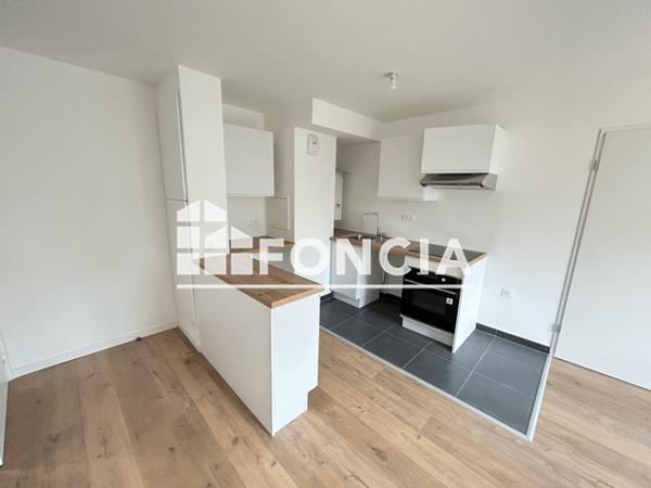 Location Appartement 2 pièces 38.05 m² - 4 RUE GUSTAVE LHOPITEAU Chartres 28000