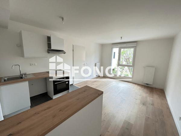 Location Appartement 2 pièces 38.05 m² - 4 RUE GUSTAVE LHOPITEAU Chartres 28000