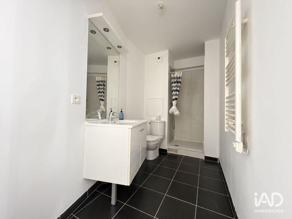 Location studio 31 m² Palaiseau