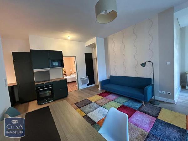 Appartement à louer 2 pièces 60.14m² Périgueux (24000)