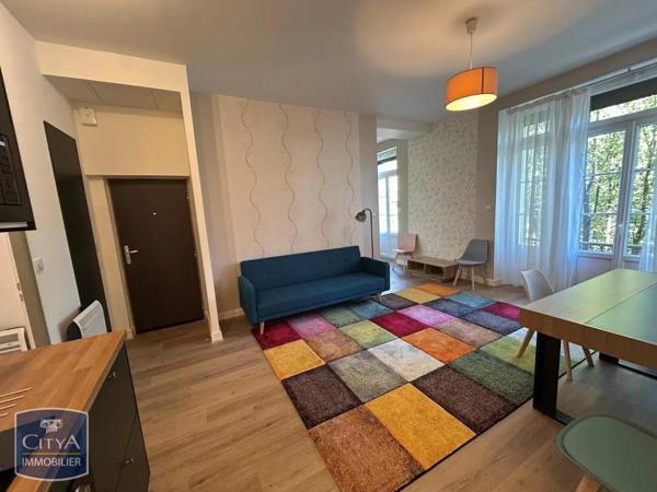 Appartement à louer 2 pièces 60.14m² Périgueux (24000)