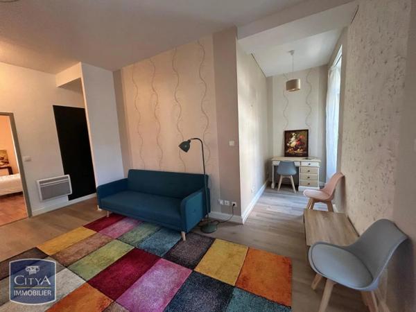 Appartement à louer 2 pièces 60.14m² Périgueux (24000)