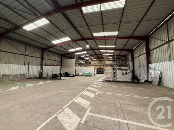 à vendre  1200 m2 LES MUREAUX - 78