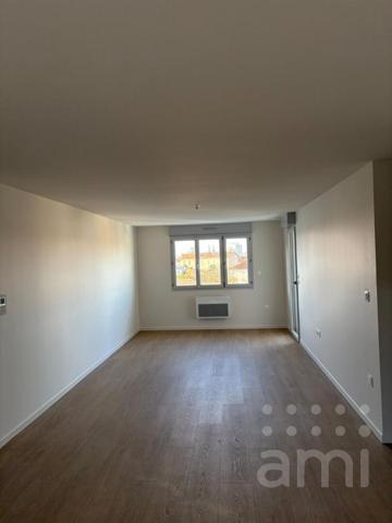 Appartement Niort 4 pièce(s) 80 m2