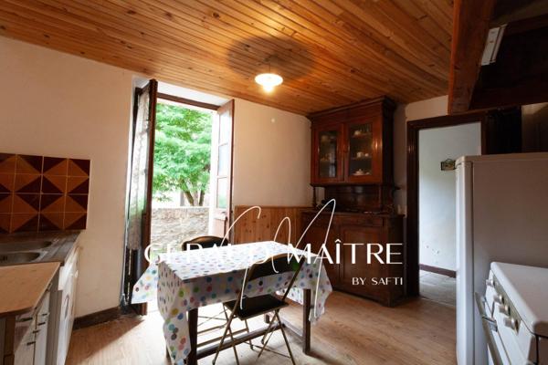 maison de village de 2 appartements avec terrain non-attenant