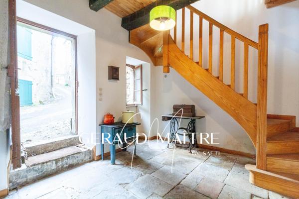 maison de village de 2 appartements avec terrain non-attenant