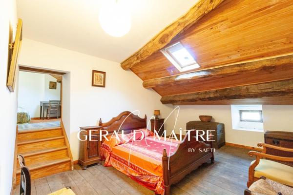 maison de village de 2 appartements avec terrain non-attenant