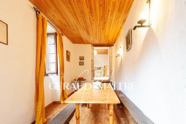 maison de village de 2 appartements avec terrain non-attenant