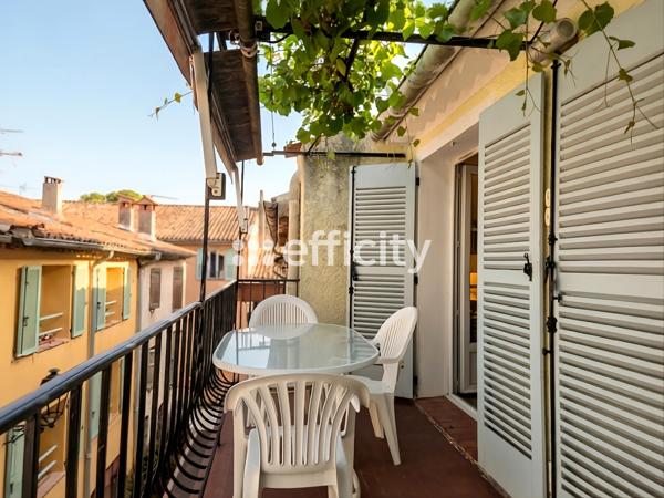 Maison
         3 pièces
        - 71 m² 399 000 € *