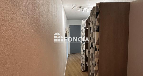 Location Studio meublé 21.88 m² - Avignon 84000