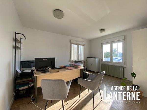 LOCAL PROFESSIONNEL TRANSFORMABLE EN HABITATION